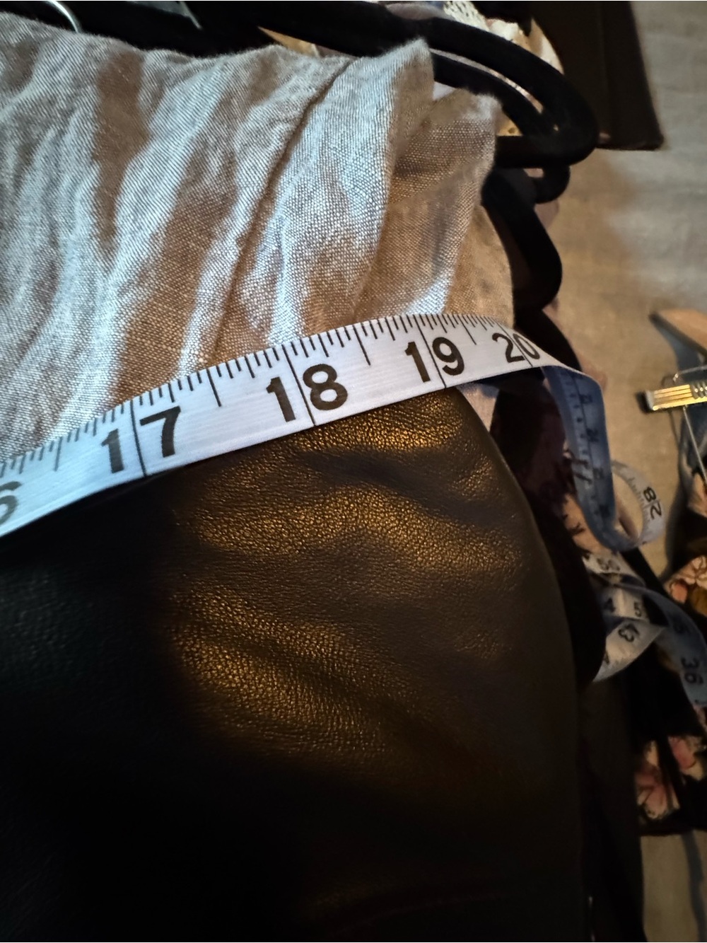 Vintage Talbots Black  100% Leather Skirt - Picture 4 of 5